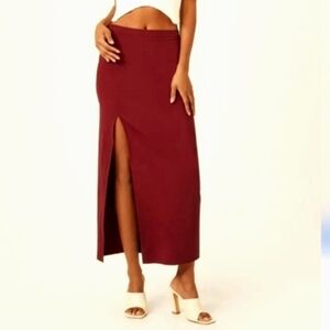 Forever 21  Maxi Slit Skirt Red Size Medium